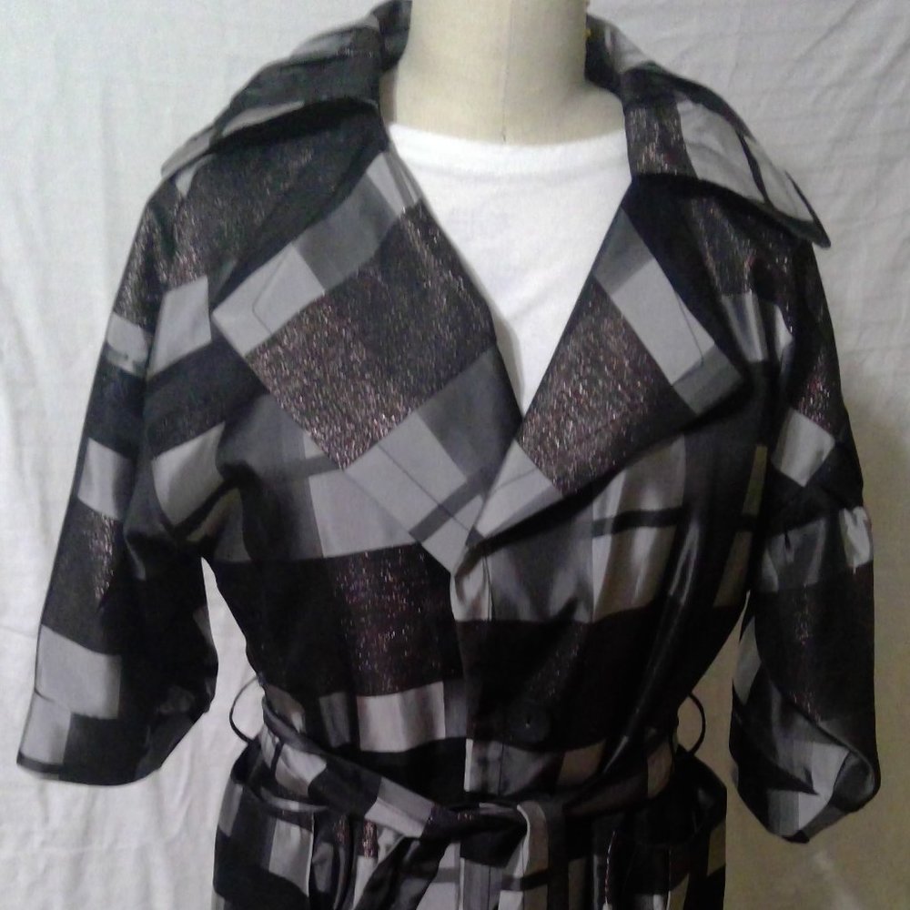 Damee Swing Coat Size Large